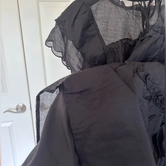 *NEW Flutter Sleeve Top in Cotton-Silk Voile - Picture 6 of 6